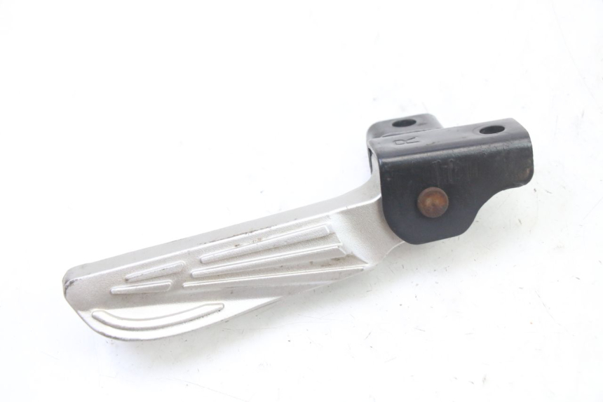 photo de DESCANSO DE PÉ TRASEIRO DIREITO SYM FIDDLE 3 III 125 (2014 - 2020) - Detalhe da peça