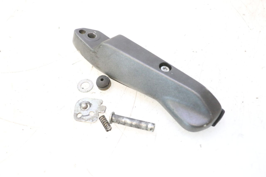 photo de DESCANSO DE PÉ TRASERO DIREITO HONDA FJS SILVER WING SILVERWING 400 (2005 - 2008) - Ampliação técnica
