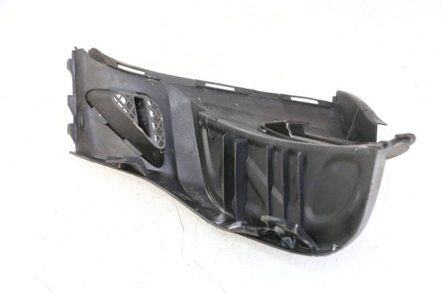 photo de DESCANSO DE PÉ TRASEIRO DIREITO KYMCO GRAND DINK 125 (2008 - 2014) - Ampliação técnica