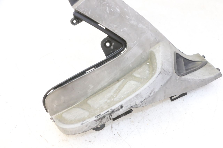 photo de DESCANSO DE PÉ TRASEIRO DIREITO KYMCO GRAND DINK 125 (2008 - 2014) - Peça verificada
