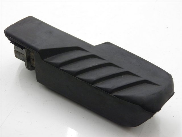photo de DESCANSO DE PÉ TRASEIRO DIREITO HONDA FES S-WING SWING 125 (2007 - 2015) - Vista principal