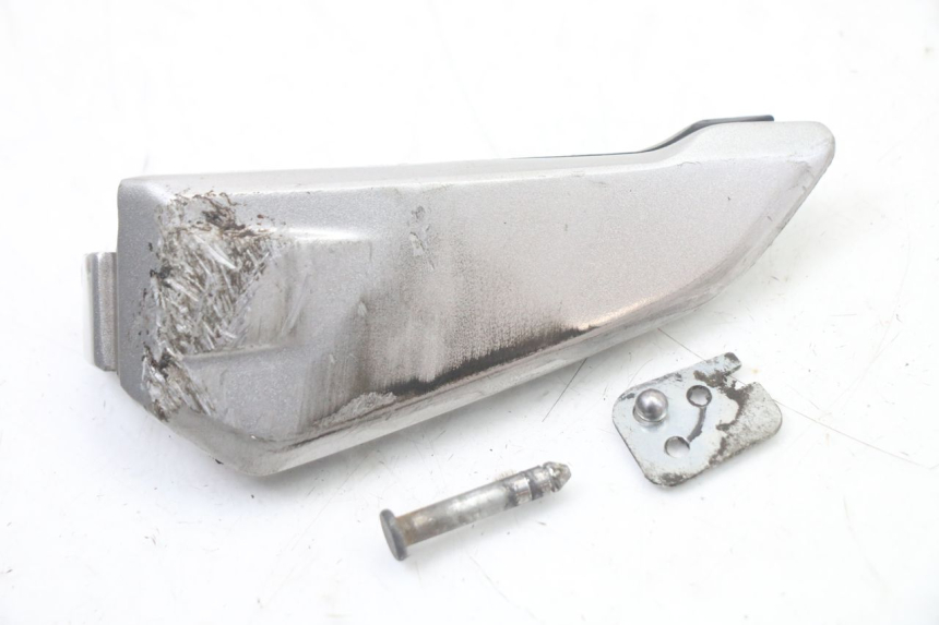 photo de DESCANSO DE PÉ TRASEIRO DIREITO HONDA SH i 300 (2015 - 2020) - Vista principal