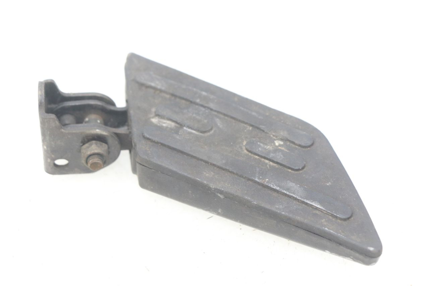 photo de DESCANSO DE PÉ TRASEIRO DIREITO PEUGEOT KISBEE 2T 50 (2010 - 2017) - Detalhe da peça