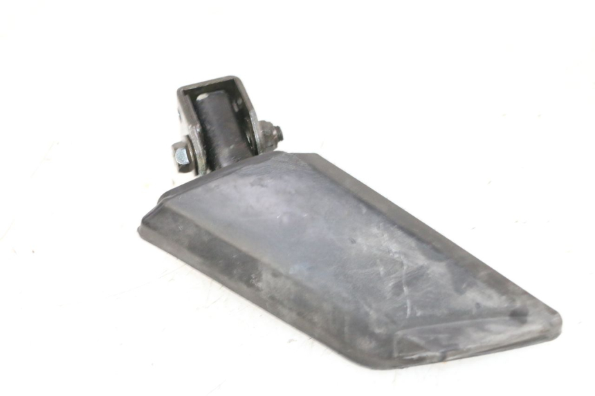 photo de DESCANSO DE PÉ TRASEIRO DIREITO PEUGEOT KISBEE 2T 50 (2010 - 2017) - Pontos de fixação