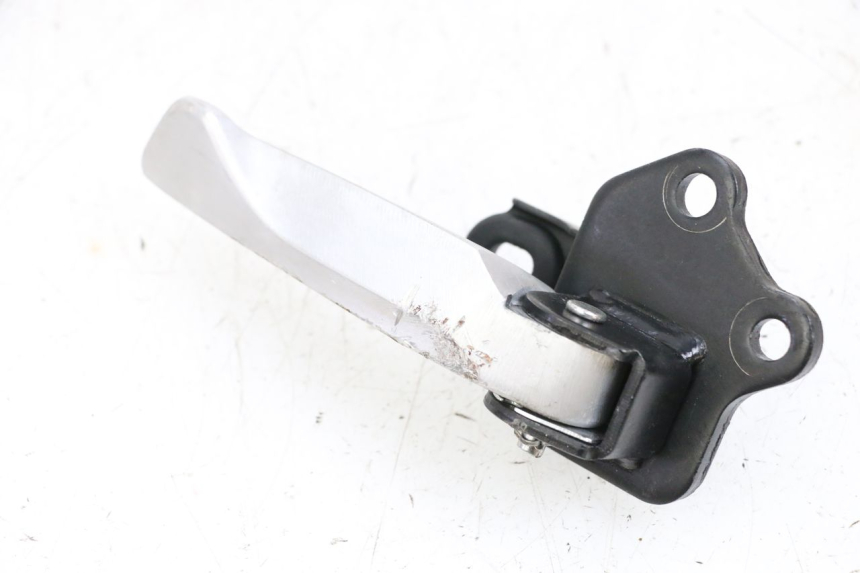 photo de DESCANSO DE PÉ TRASEIRO DIREITO YAMAHA NEO'S CORE 1 (2022 - 2026) - Zoom do estado de desgaste