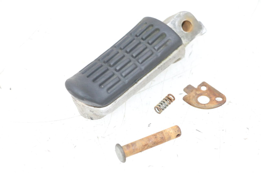 photo de DESCANSO DE PÉ TRASEIRO DIREITO HONDA NSR R 125 (1994 - 2003) - Vista principal
