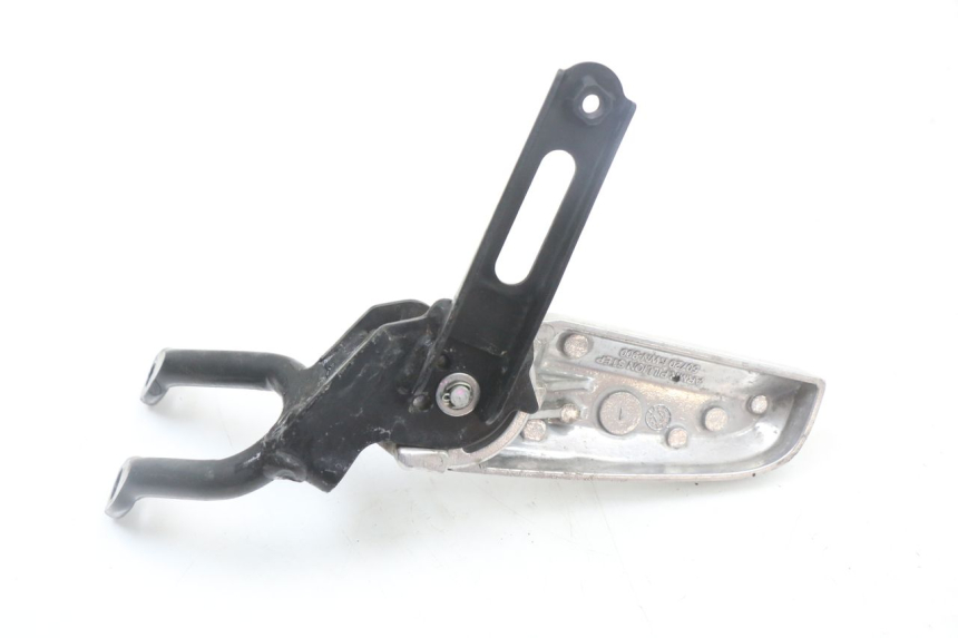 photo de DESCANSO DE PÉ TRASEIRO DIREITO HONDA PCX (JF47) 125 (2012 - 2013) - Zoom do estado de desgaste