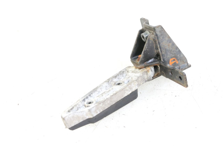 photo de DESCANSO DE PÉ TRASEIRO DIREITO PEUGEOT SATELIS 125 (2013 - 2018) - Ampliação técnica