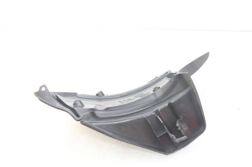 photo de DESCANSO DE PÉ TRASEIRO DIREITO APRILIA SR 2T 50 (2012 - 2017) - Zoom do estado de desgaste