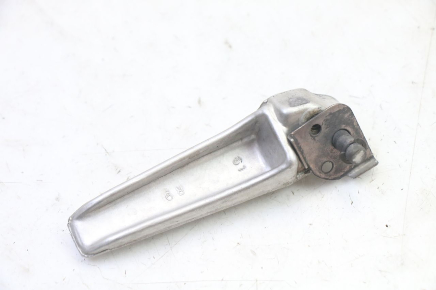photo de DESCANSO DE PÉ TRASEIRO DIREITO SUZUKI SV S 650 (2003 - 2009) - Outro ângulo de visão
