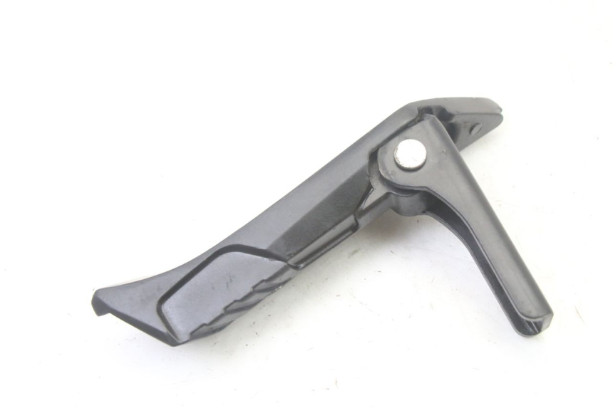 photo de DESCANSO DE PÉ TRASEIRO DIREITO APRILIA SXR 50 (2021 - 2023) - Ampliação técnica