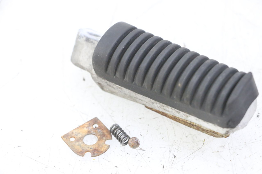 photo de DESCANSO DE PÉ TRASEIRO DIREITO YAMAHA XJ6 ABS 600 (2008 - 2016) - Ampliação técnica