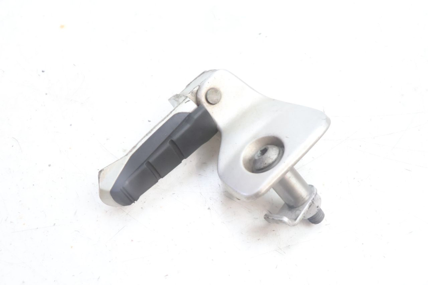 photo de DESCANSO DE PÉ TRASEIRO ESQUERDO BMW C1 125 (2000 - 2003) - Pontos de fixação