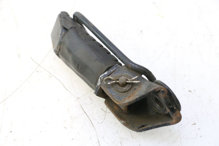 photo de DESCANSO DE PÉ TRASEIRO ESQUERDO HONDA CB TWO FIFTY 250 (1991 - 2002) - Outro ângulo de visão