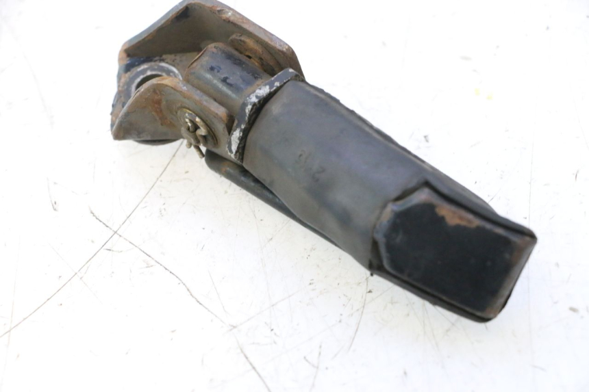 photo de DESCANSO DE PÉ TRASEIRO ESQUERDO HONDA CB TWO FIFTY 250 (1991 - 2002) - Vista geral