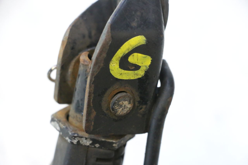 photo de DESCANSO DE PÉ TRASEIRO ESQUERDO HONDA CB TWO FIFTY 250 (1991 - 2002) - Pontos de fixação
