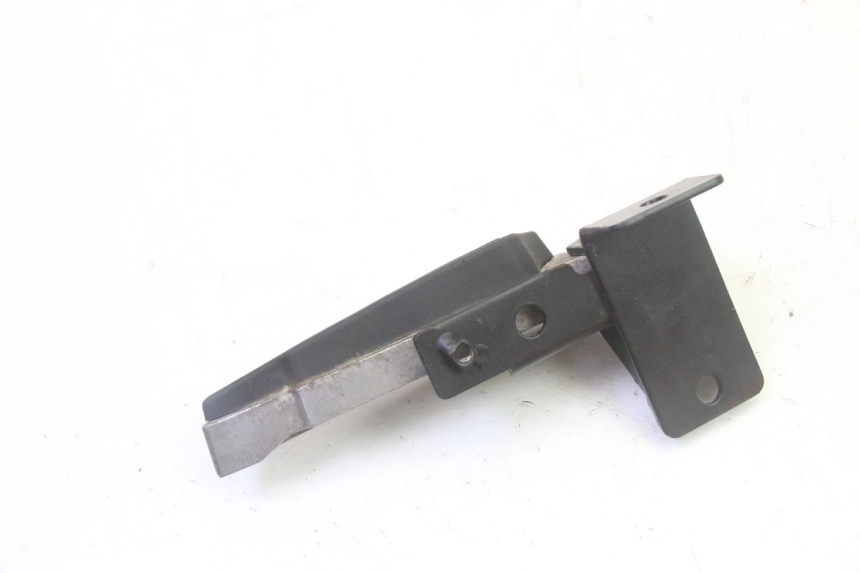 photo de DESCANSO DE PÉ TRASEIRO ESQUERDO PEUGEOT CITYSTAR 50 (2013 - 2017) - Pontos de fixação