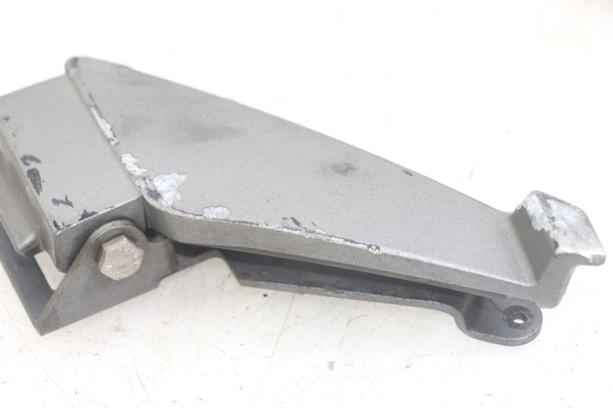photo de DESCANSO DE PÉ TRASEIRO ESQUERDO PEUGEOT GEOPOLIS RS 125 (2007 - 2009) - Detalhe da peça