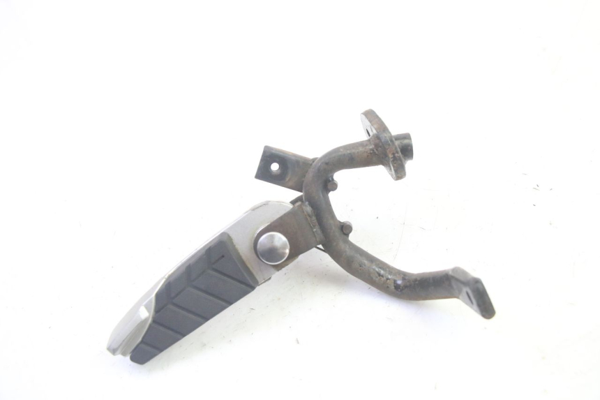 photo de DESCANSO DE PÉ TRASEIRO ESQUERDO SYM GTS EVO 125 (2009 - 2013) - Vista principal