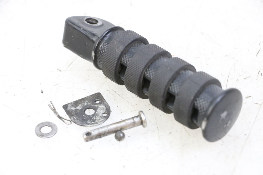 photo de DESCANSO DE PÉ TRASEIRO ESQUERDO KEEWAY K-LIGHT KLIGHT 125 (2018 - 2025) - Vista principal