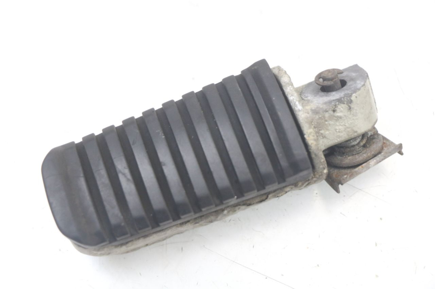 photo de DESCANSO DE PÉ TRASEIRO ESQUERDO KAWASAKI GTR 1000 (1994 - 2004) - Detalhe da peça