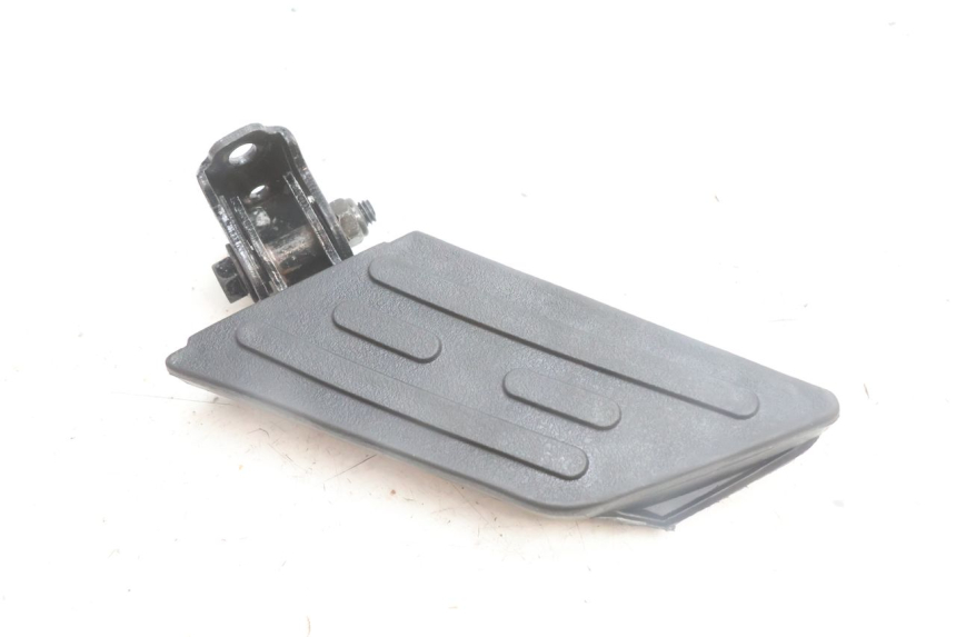photo de DESCANSO DE PÉ TRASEIRO ESQUERDO PEUGEOT KISBEE 4T 50 (2010 - 2017) - Vista principal