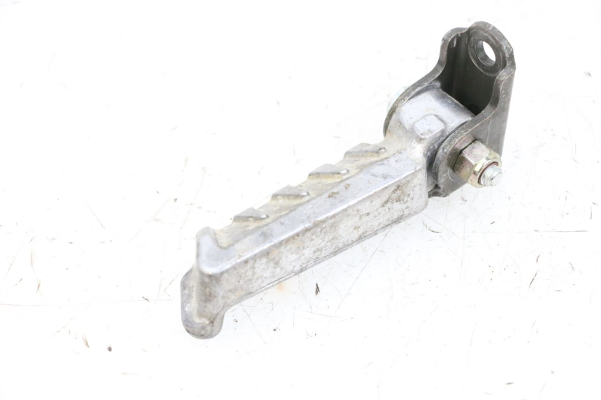 photo de DESCANSO DE PÉ TRASEIRO ESQUERDO PEUGEOT LUDIX 50 (2005 - 2007) - Detalhe da peça