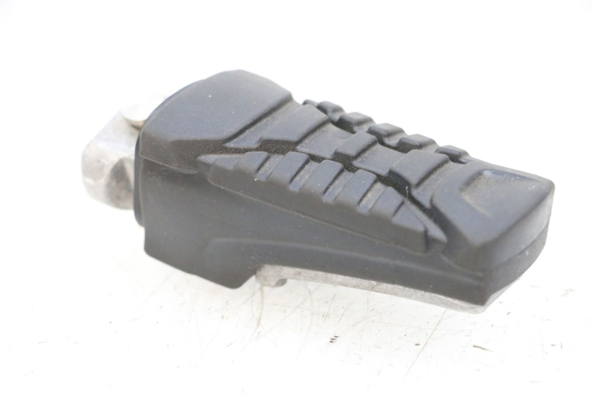 photo de DESCANSO DE PÉ TRASEIRO ESQUERDO BMW R GS 1250 (2021 - 2024) - Detalhe da peça