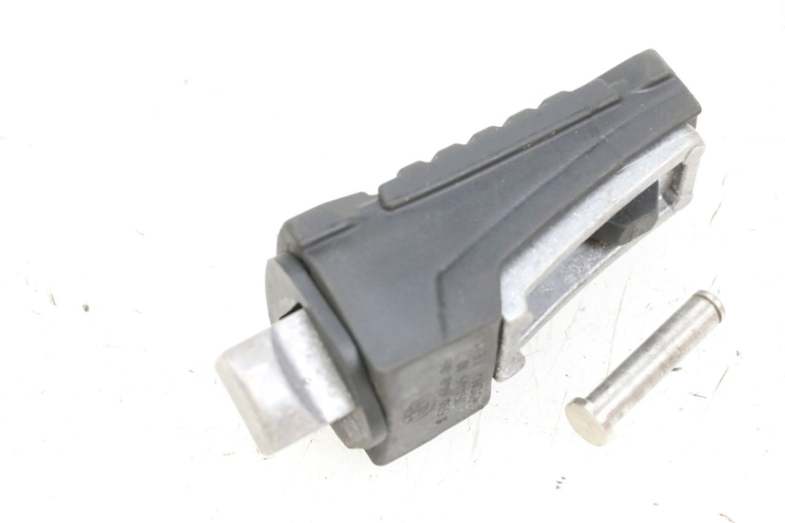 photo de DESCANSO DE PÉ TRASEIRO ESQUERDO BMW R GS 1250 (2021 - 2024) - Ampliação técnica