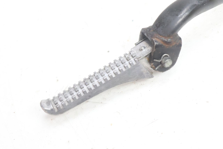photo de DESCANSO DE PÉ TRASEIRO ESQUERDO GILERA RUNNER SP 50 (2002 - 2004) - Detalhe da peça