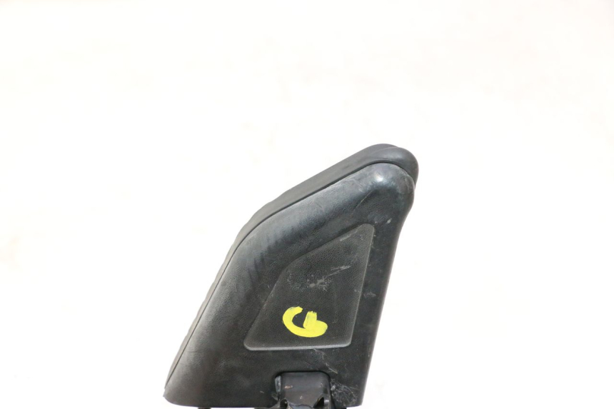 photo de DESCANSO DE PÉ TRASEIRO ESQUERDO HONDA SH 125 (2001 - 2003) - Pontos de fixação