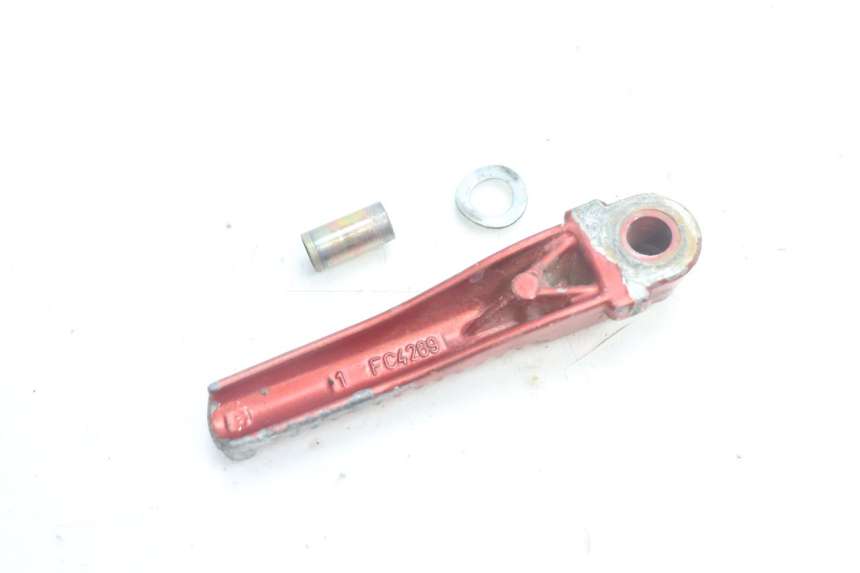 photo de DESCANSO DE PÉ TRASEIRO ESQUERDO PEUGEOT TKR TREKKER FURIOUS 50 (2005 - 2014) - Outro ângulo de visão