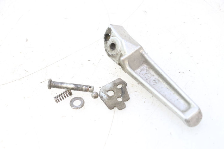photo de DESCANSO DE PÉ TRASEIRO ESQUERDO HONDA VFR FI RC46 800 (1998 - 2001) - Detalhe da peça