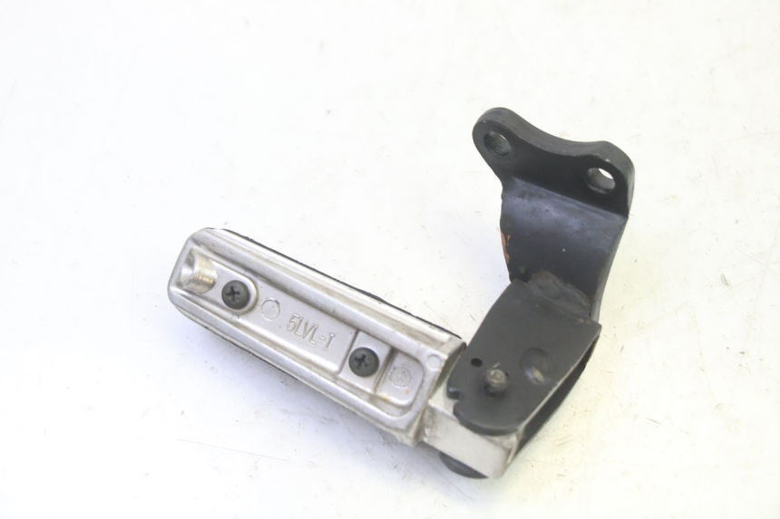 photo de DESCANSO DE PÉ TRASEIRO ESQUERDO YAMAHA X-MAX XMAX 250 (2006 - 2009) - Ampliação técnica