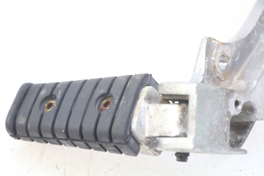 photo de DESCANSO DE PÉ TRASEIRO ESQUERDO YAMAHA XV VIRAGO 750 (1984 - 1998) - Pontos de fixação