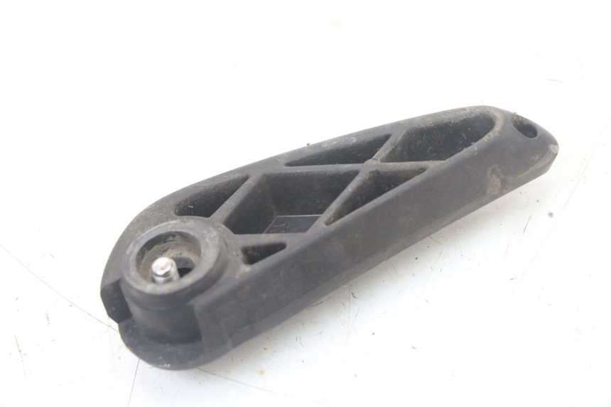 photo de DESCANSO DE PÉ TRASEIRO ESQUERDO YAMAHA NEOS NEO'S 4T 50 (2008 - 2016) - Ampliação técnica