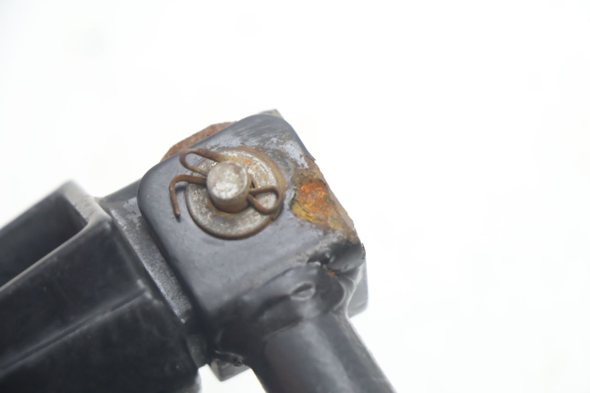 photo de DESCANSO DE PÉ DIANTEIRO DIREITO MASH DIRT TRACK 50 (2018 - 2020) - Pontos de fixação