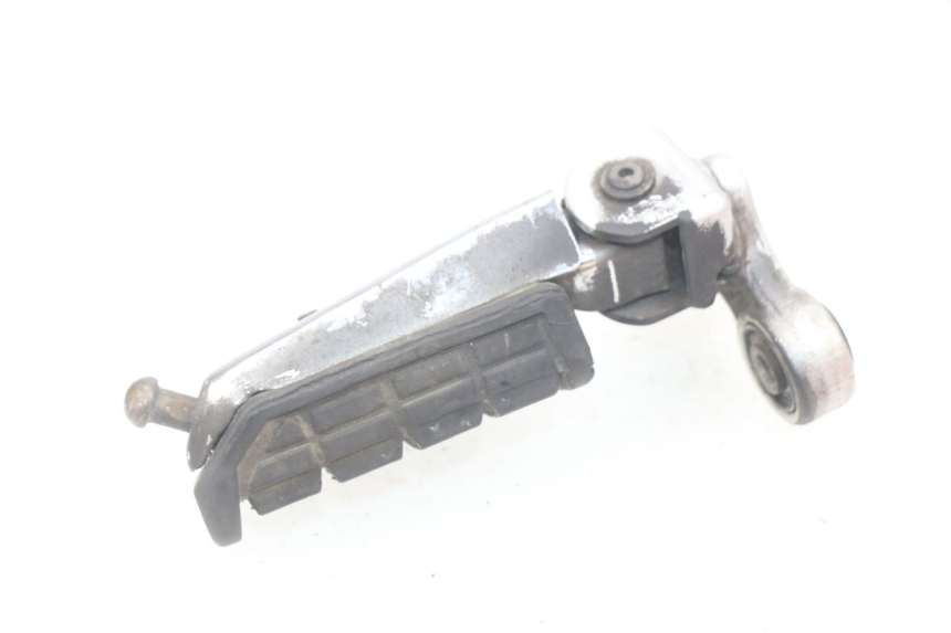 photo de DESCANSO DE PÉ DIANTEIRO DIREITO YAMAHA FJ 3CX 1200 (1986 - 1996) - Detalhe da peça