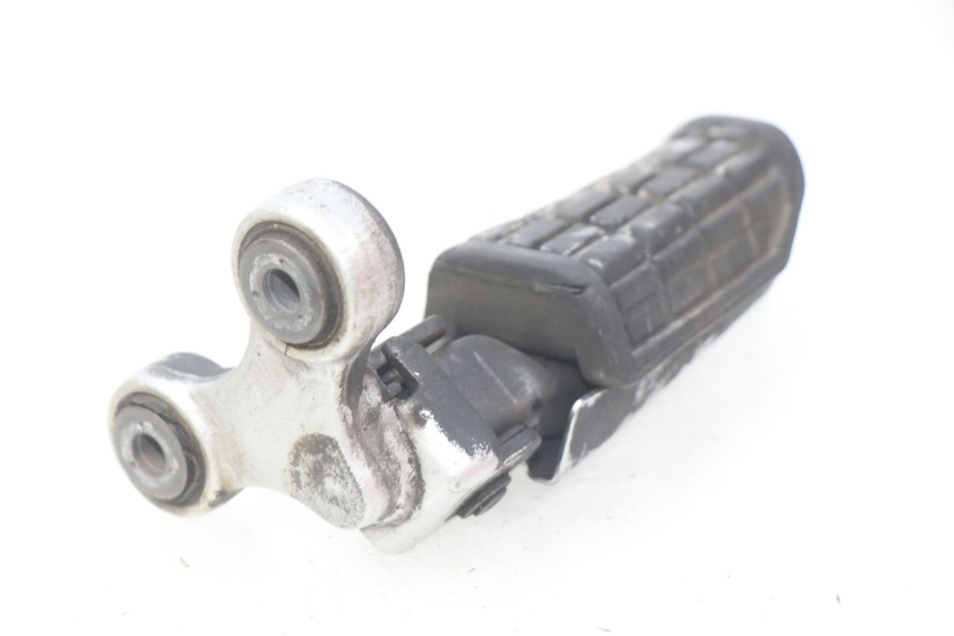 photo de DESCANSO DE PÉ DIANTEIRO DIREITO YAMAHA FJ 3CX 1200 (1986 - 1996) - Outro ângulo de visão