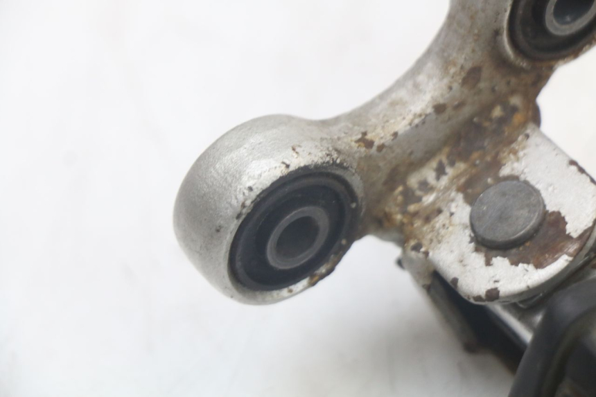 photo de DESCANSO DE PÉ DIANTEIRO DIREITO YAMAHA FJ 3CX 1200 (1986 - 1996) - Outro ângulo de visão