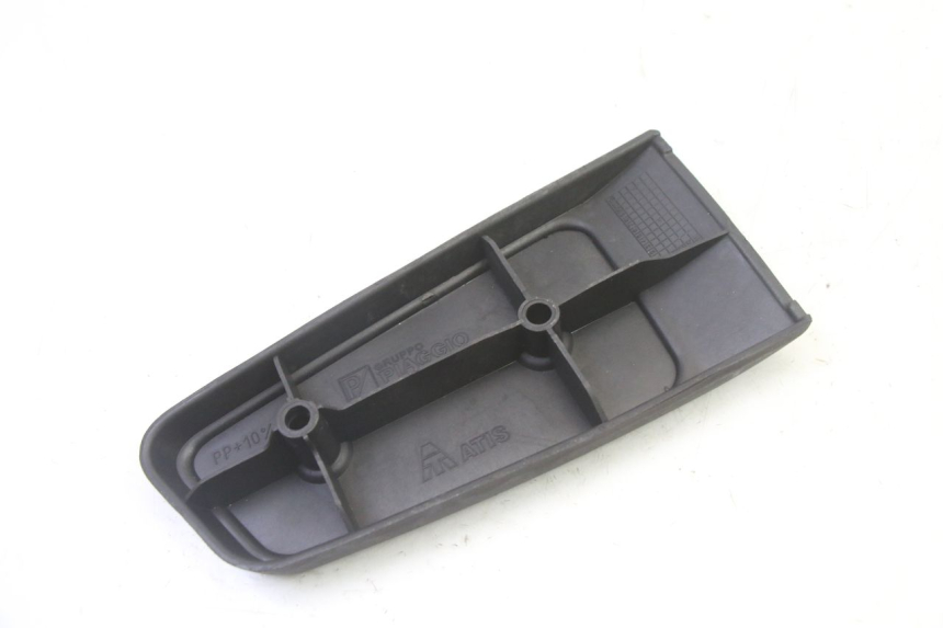 photo de DESCANSO DE PÉ DIANTEIRO DIREITO PIAGGIO MP3 RL 250 (2006 - 2010) - Ampliação técnica