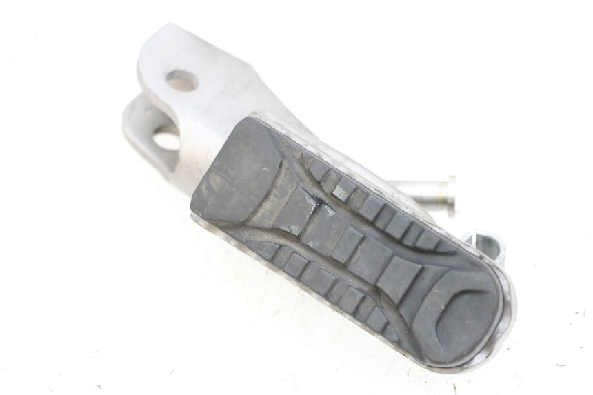 photo de DESCANSO DE PÉ DIANTEIRO DIREITO BMW R GS 1250 (2021 - 2024) - Detalhe da peça