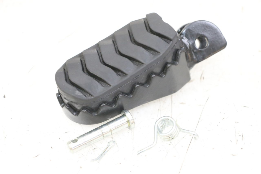 photo de DESCANSO DE PÉ DIANTEIRO DIREITO ROYAL ENFIELD SCRAM 411 (2022 - 2024) - Vista principal