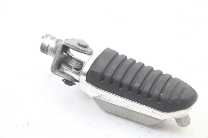 photo de DESCANSO DE PÉ DIANTEIRO DIREITO SUZUKI GSX F GSXF 650 (2007 - 2015) - Detalhe da peça