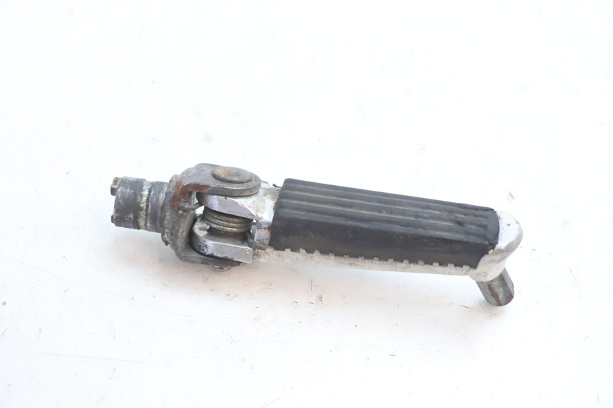 photo de DESCANSO DE PÉ DIANTEIRO DIREITO SUZUKI SV S 650 (2003 - 2009) - Detalhe da peça