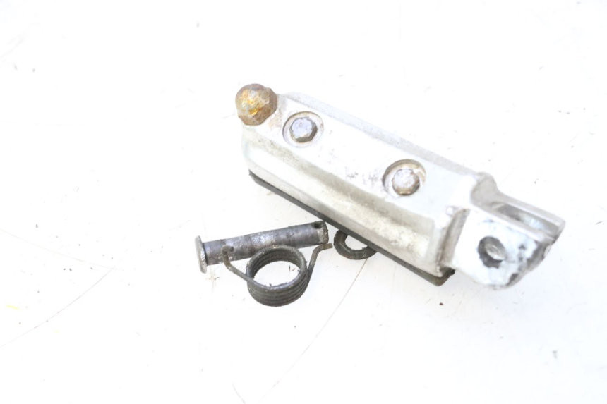 photo de DESCANSO DE PÉ DIANTEIRO DIREITO HONDA VFR FI RC46 800 (1998 - 2001) - Zoom do estado de desgaste