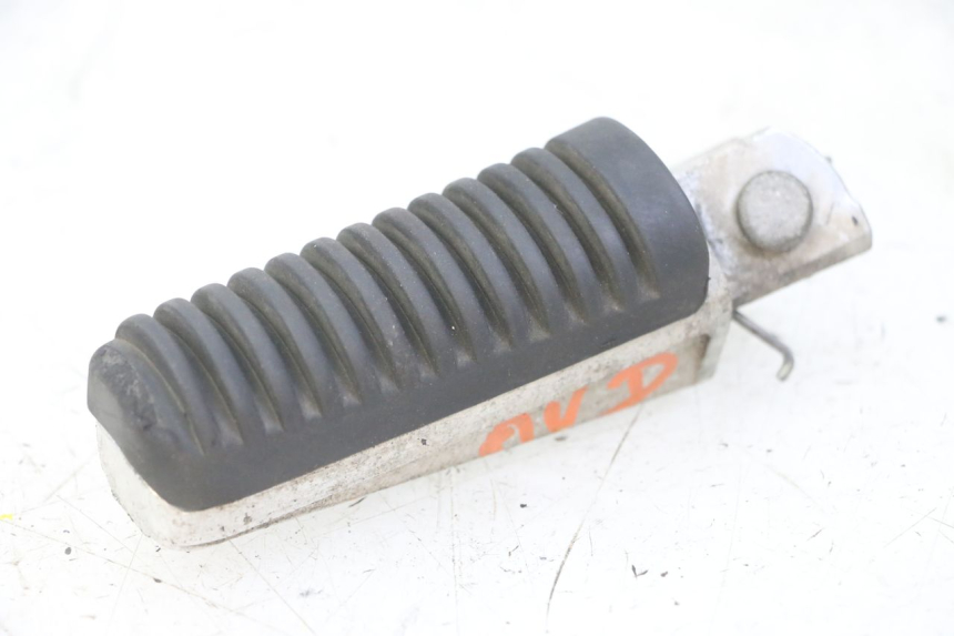 photo de DESCANSO DE PÉ DIANTEIRO DIREITO YAMAHA XJ6 ABS 600 (2008 - 2016) - Vista principal