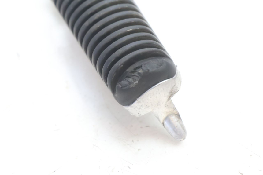 photo de DESCANSO DE PÉ DIANTEIRO DIREITO YAMAHA XJR 1300 (1998 - 2002) - Zoom do estado de desgaste