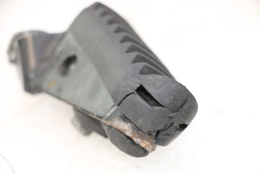 photo de DESCANSO DE PÉ DIANTEIRO DIREITO HONDA XRV AFRICA TWIN 750 (1990 - 1992) - Detalhe da peça