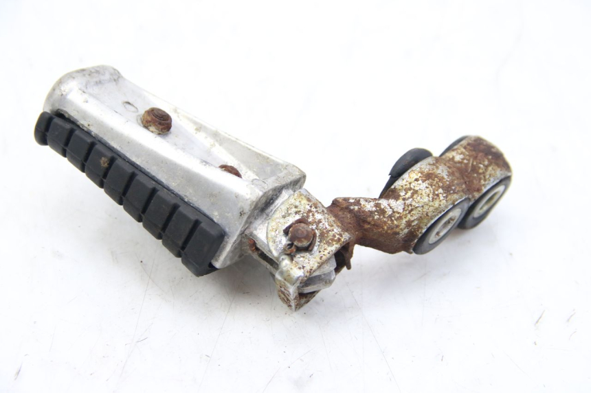 photo de DESCANSO DE PÉ DIANTEIRO DIREITO YAMAHA XV VIRAGO 750 (1984 - 1998) - Zoom do estado de desgaste